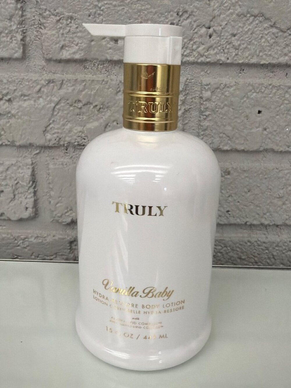 Truly Beauty Vanilla Baby Hydra Restore Body Lotion - Picture 6 of 7